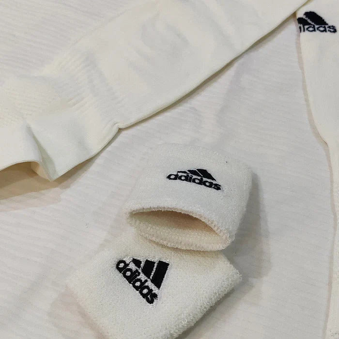 Football Socks & Wristbands Set⚽ - WHITE  5-13 Years