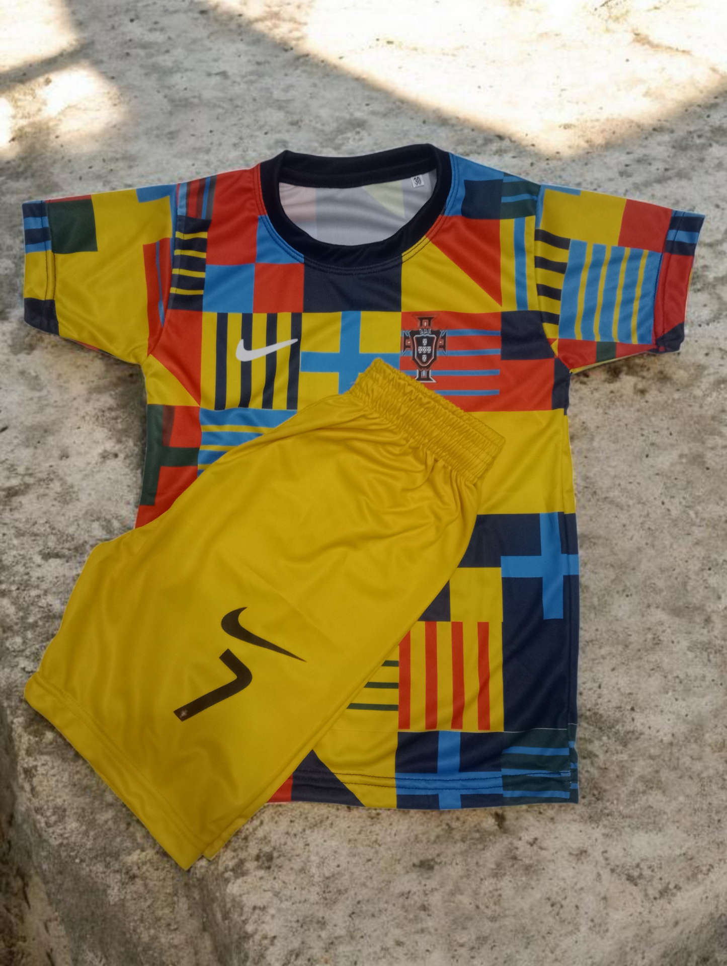 RONALDO PORTUGAL LOGO LIMITED EDITION ⚽ PREMIUM QUALITY FOOTBALL KIT.